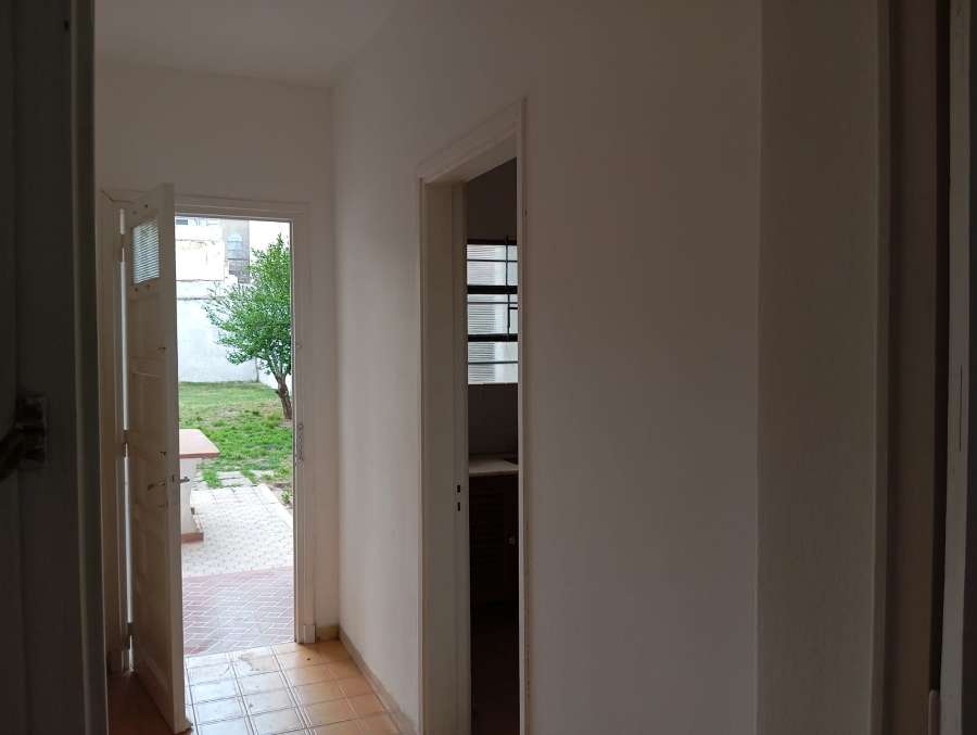Casa En Venta En Ro Cuarto, Crdoba, Con Patio Y Asador - Casa en Venta en Río Cuarto con 2 dorm. - imagen 2