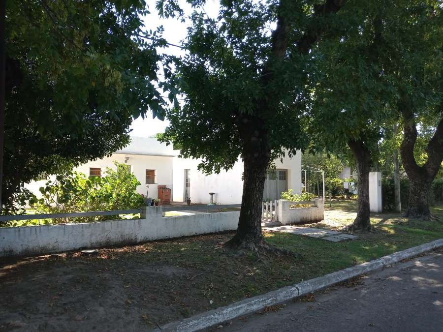 Casa En Venta En Del Carril, Buenos Aires, 2 Dormitorios Y Cochera - Casa en Venta en Saladillo con 2 dorm., 5 amb., 92 m2 cubiertos y 534 m2 totales - imagen 6