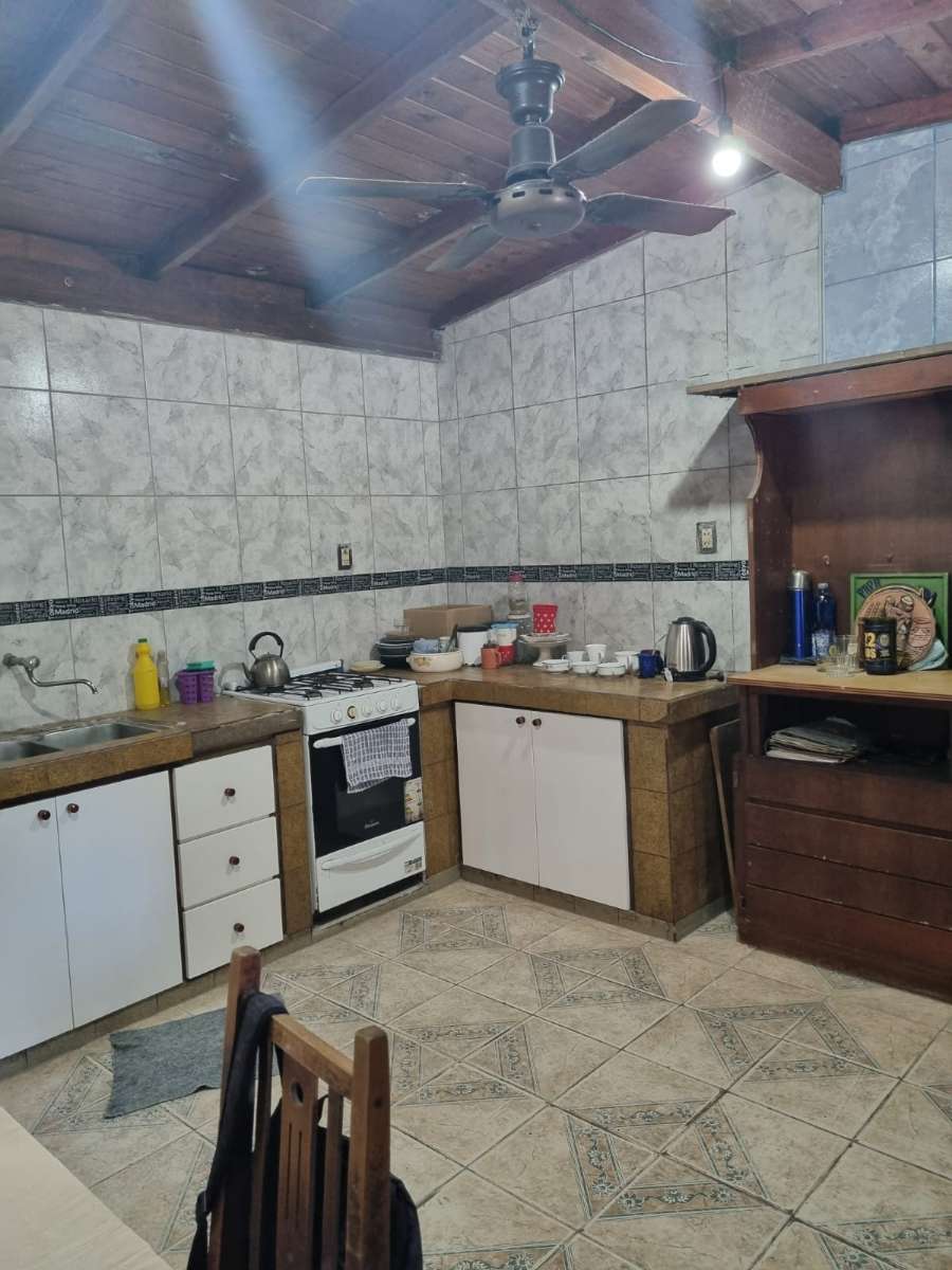 Casa disponible para la en Venta en Rosario · dueño directo · 2 dorm · 3 ambientes · 99 m² de lote - Imagen 2