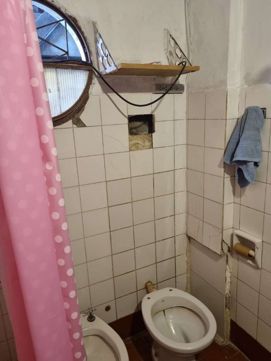 Casa En Venta En Rosario, Santa Fe, Reciclada Con 3 Ambientes Y Terraza - Casa en Venta en Rosario con 2 dorm., 3 amb., 96 m2 cubiertos y 99 m2 totales - imagen 5