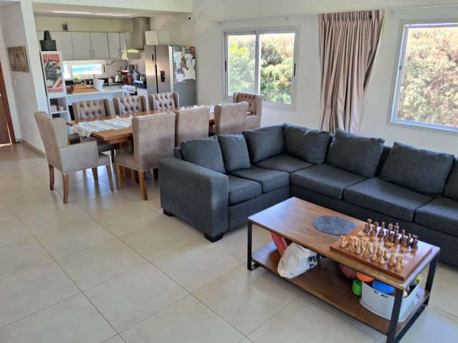 Casa En Venta En Santa Elena, Pilar, Con 3 Dormitorios Y Pileta - Casa en Venta en Pilar con 3 dorm., 5 amb., 141 m2 cubiertos y 592 m2 totales - imagen 6