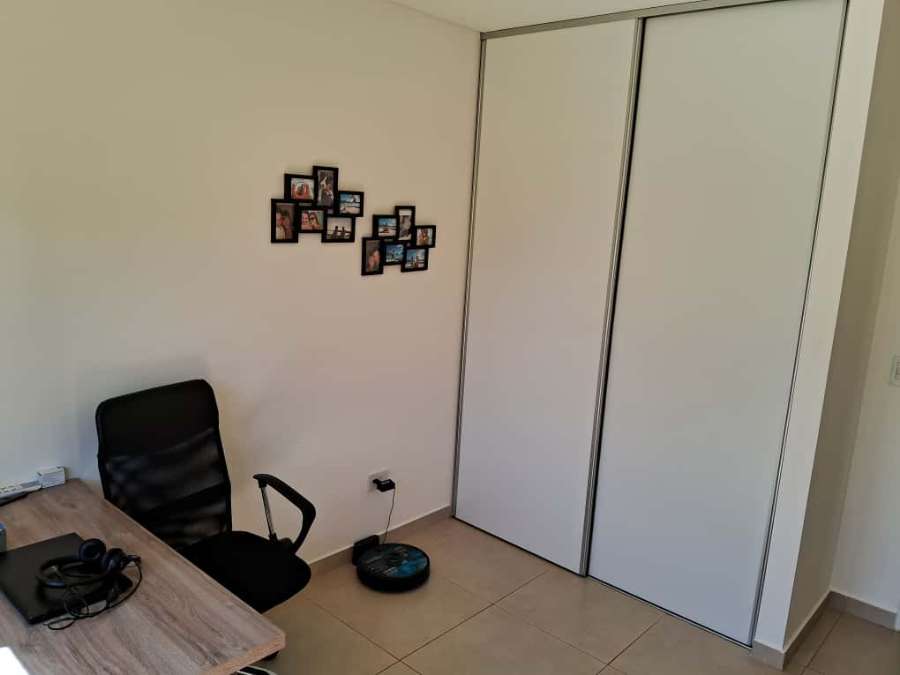 Casa En Venta En Santa Elena, Pilar, Con 3 Dormitorios Y Pileta - Casa en Venta en Pilar con 3 dorm., 5 amb., 141 m2 cubiertos y 592 m2 totales - imagen 10