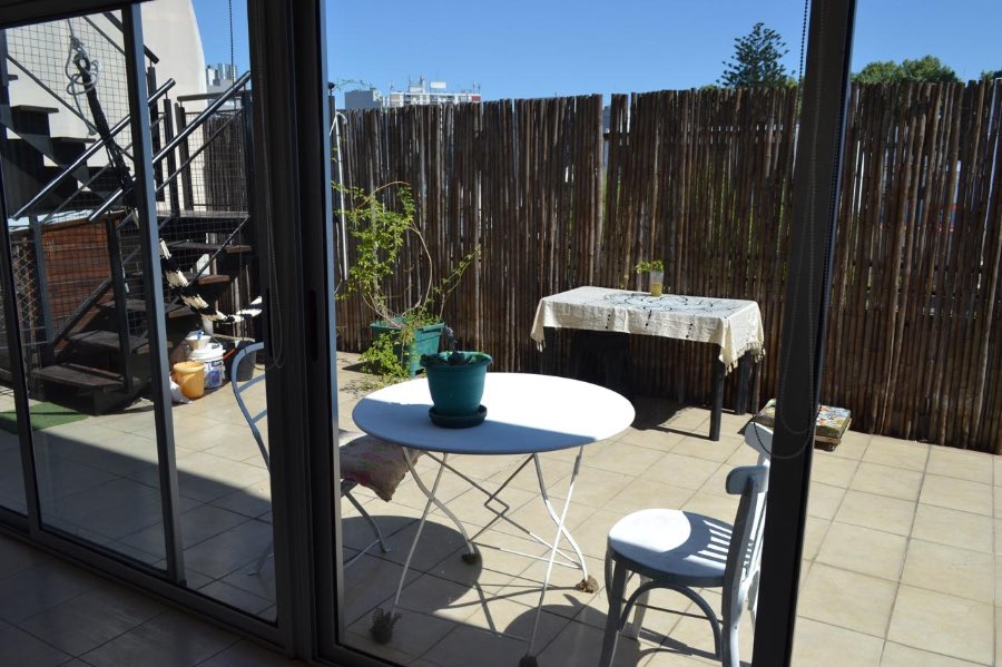 Departamento dúplex en alquiler en Palermo, CABA, con terraza y balcón - Imagen 2