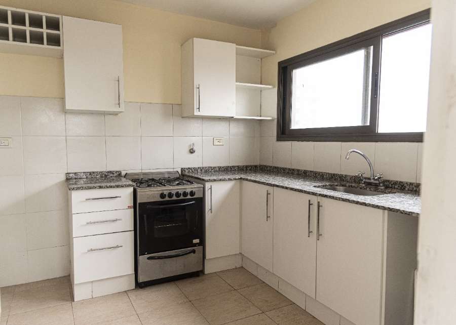 Departamento En Venta En Ro Cuarto, Crdoba, Piso Completo De 100 M Con Balcn - Departamento en Venta en Río Cuarto con 2 dorm. - imagen 6