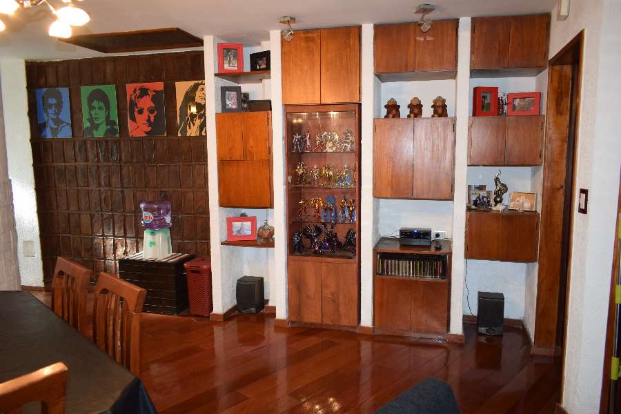Casa En Venta En Munro, Vicente Lpez, Con 2 Dormitorios Y Cochera - Casa en Venta en Vicente Lopez con 2 dorm., 3 amb., 93 m2 cubiertos y 109 m2 totales - imagen 7