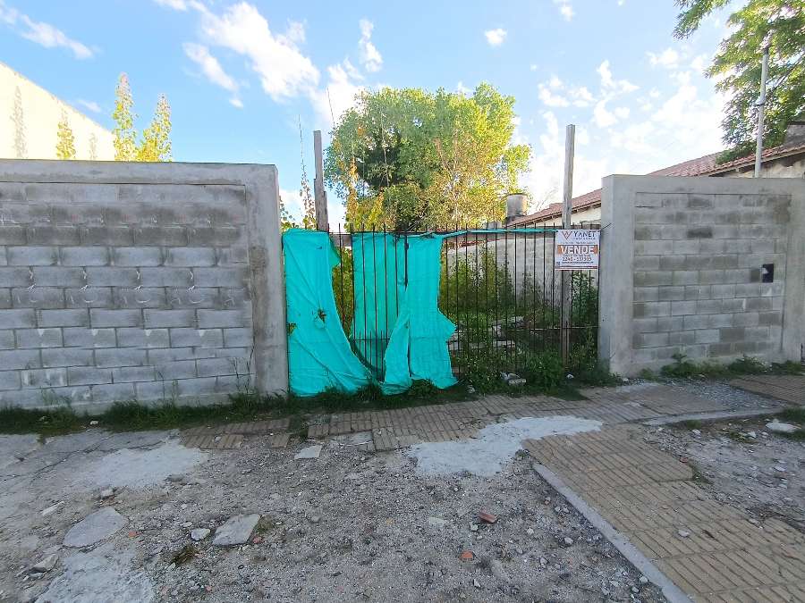 41 E/ 5 y 6, Santa Teresita , Santa Teresita
