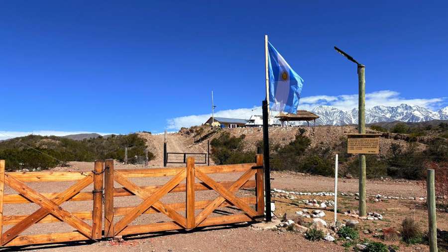 Terreno en venta en Potrerillos, Mendoza, 1.500 m2 con seguridad - Imagen 5