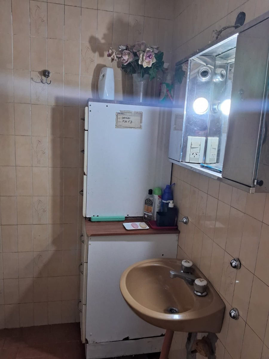 Casa en Venta en Córdoba · dueño directo · 3 dorm · cochera · 0 m² de lote - Imagen 4
