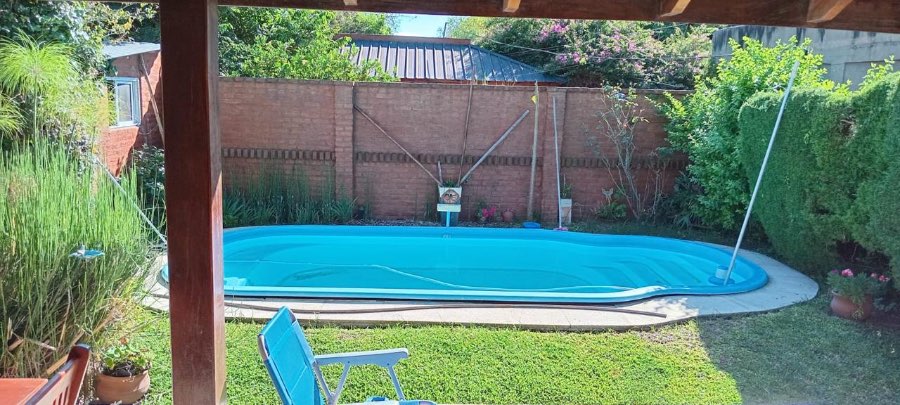Casa en Rafael Calzada en Venta · dueño directo · 2 dorm · 2 cocheras - Imagen 3