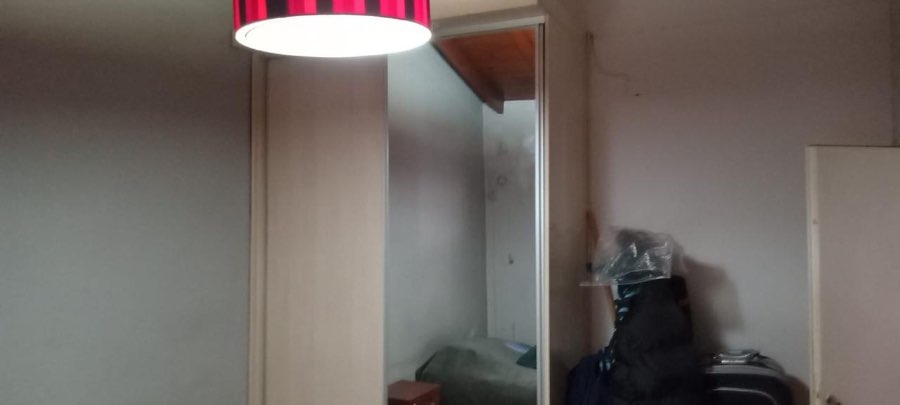 Casa en Rafael Calzada en Venta · dueño directo · 2 dorm · 2 cocheras - Imagen 4