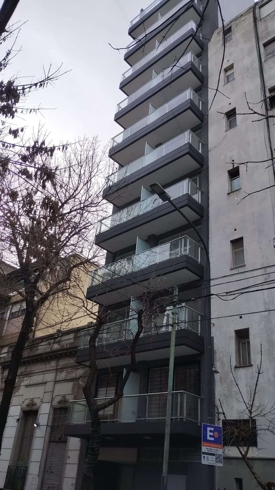 Local en San Cristobal: en Venta · dueño directo · 1 dorm · cochera · 32 m² de lote - Imagen 2