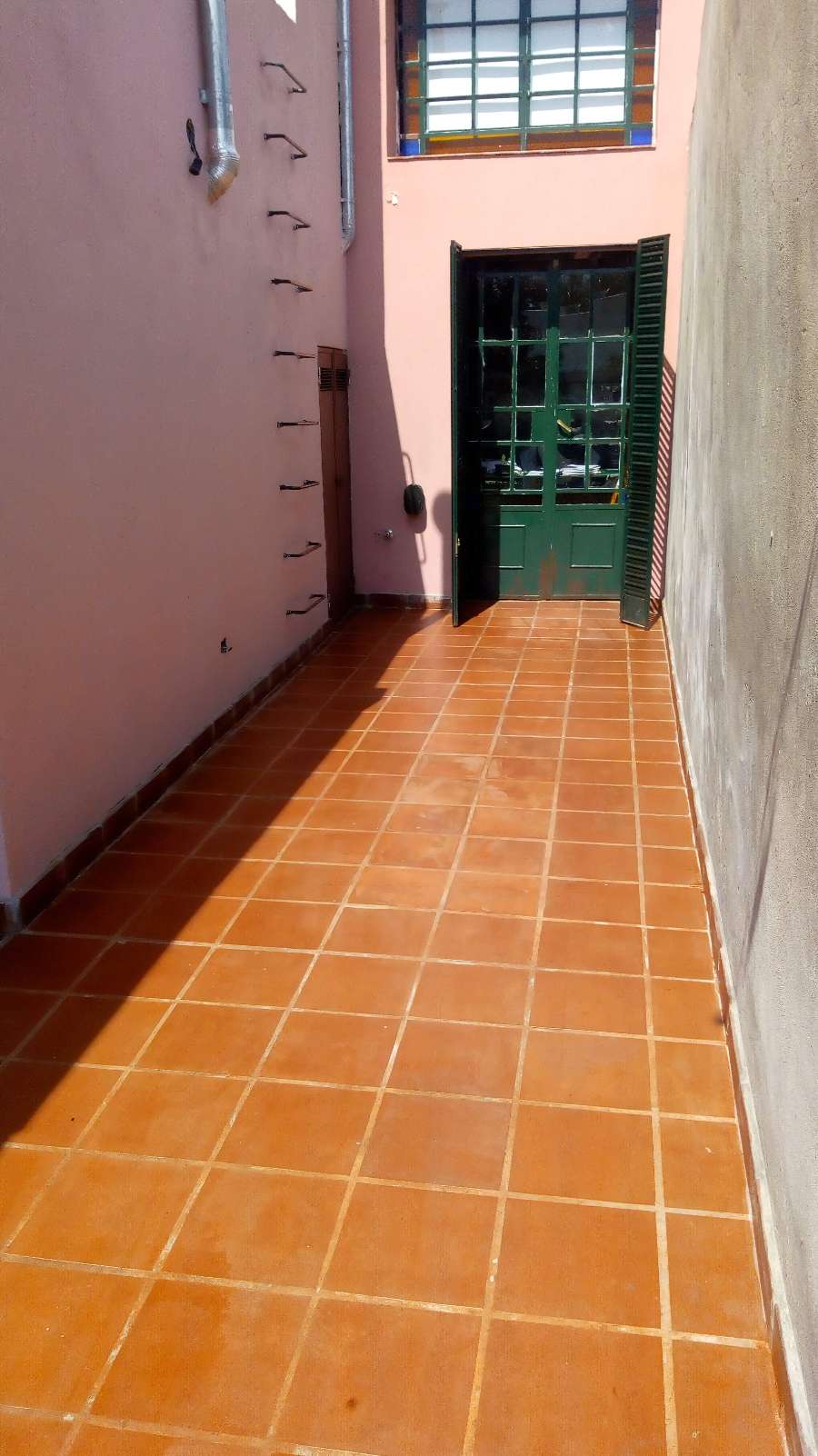 Casa En Venta En Campana Centro, Campana, Con Jardn Y Pileta - Casa en Venta en Campana con 3 dorm., 5 amb., 111 m2 cubiertos y 311 m2 totales - imagen 7