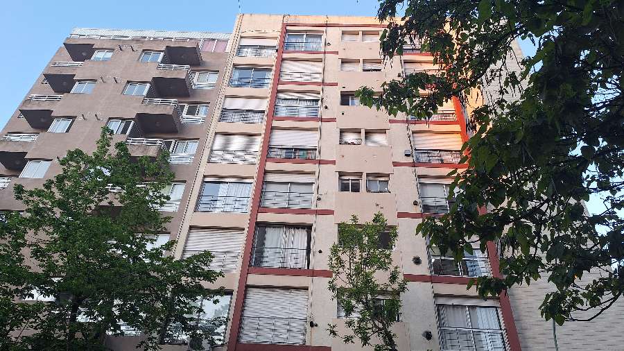 Oportunidad: Local en Venta en Mar del Plata · dueño directo · 1 dorm · 1 ambientes - Imagen 2