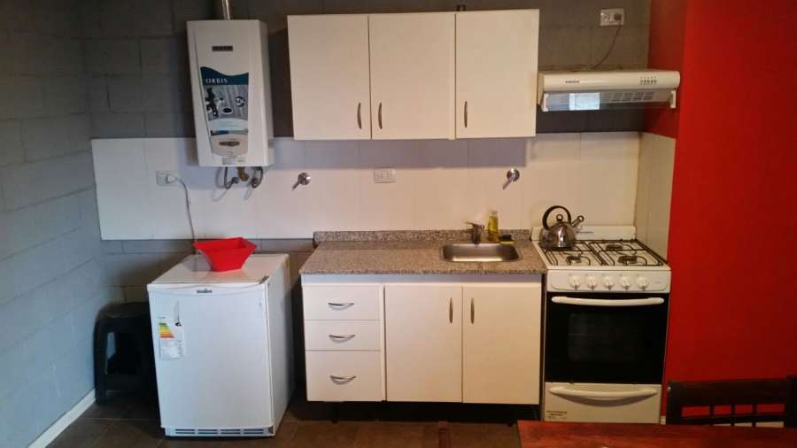 Casa en Alquiler en San Luis con · dueño directo · 1 dorm · cochera · 40 m² de lote - Imagen 1