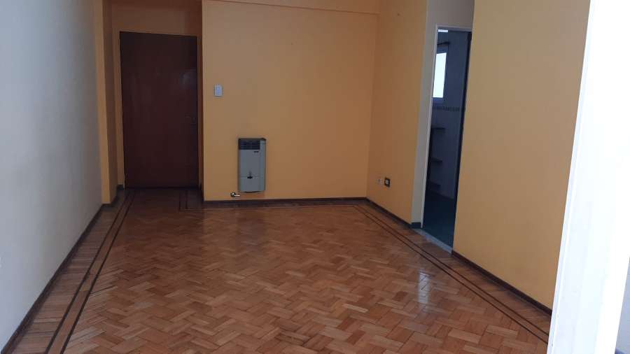 Oportunidad: Departamento en Alquiler en Caballito · dueño directo · 2 dorm · 3 ambientes · 50 m² de lote - Imagen 2