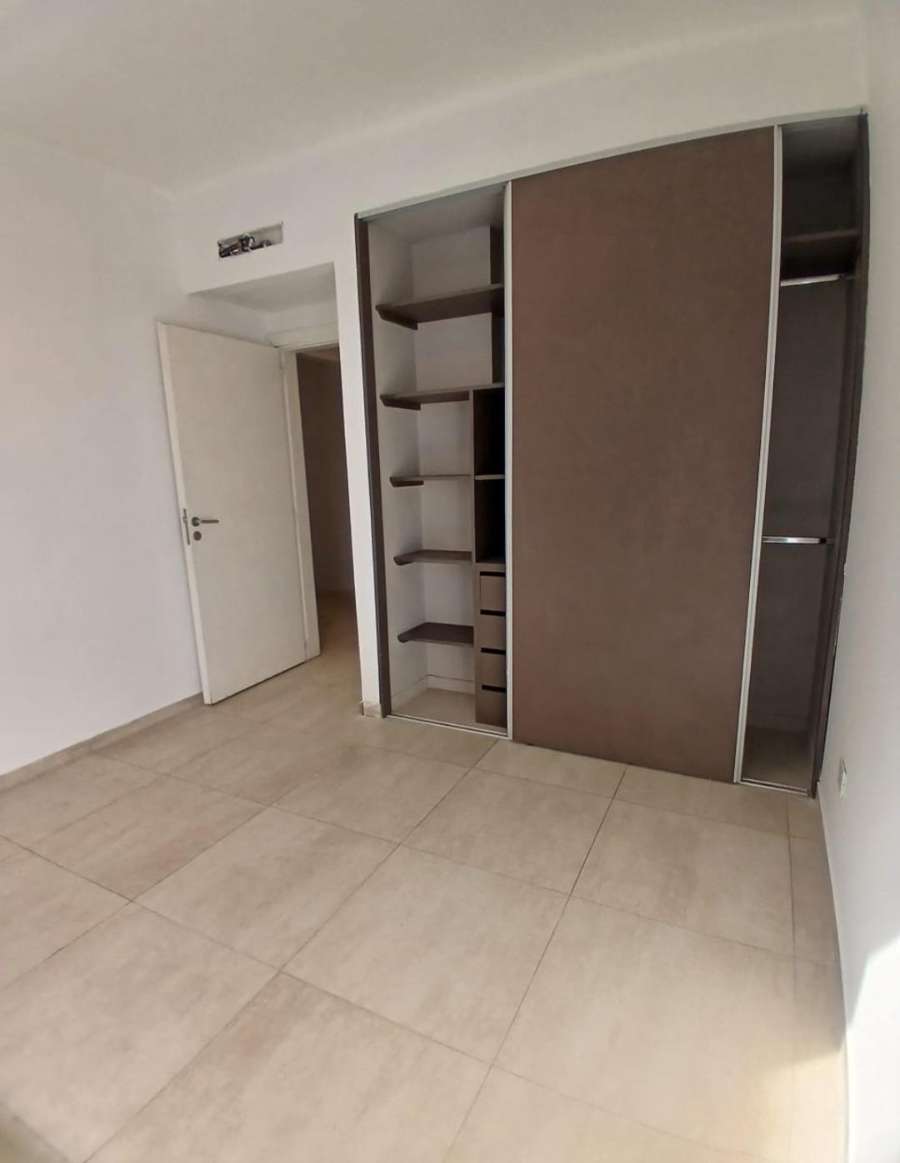 Departamento En Alquiler En Quilmes Oeste, Buenos Aires, 2 Ambientes Con Balcn Y Patio - Departamento en Alquiler en Quilmes con 1 dorm. y 2 amb. - imagen 3