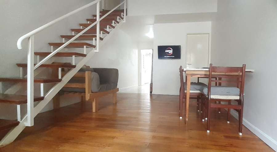 Casa en venta en Villa Luzuriaga, Buenos Aires, 2 ambientes con patio - Imagen 2