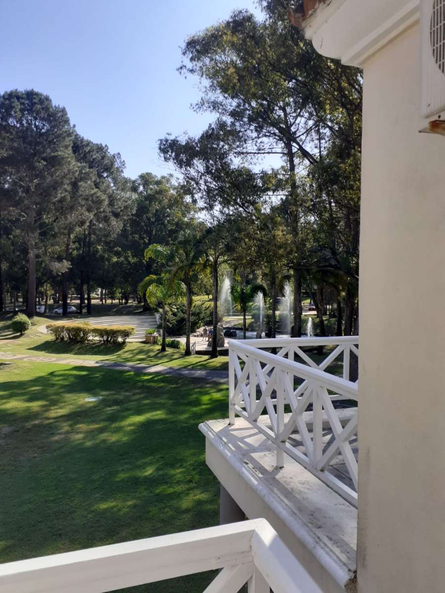 Hotel en Venta en Uruguay con · dueño directo · cochera · 60 m² de lote - Imagen 2