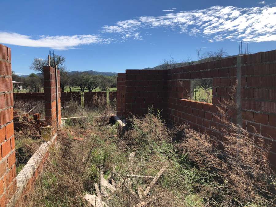 Casa única en Santa Rosa de Calamuchita en Venta · dueño directo · 2 dorm · cochera · 1,1 m² de lote - Imagen 1