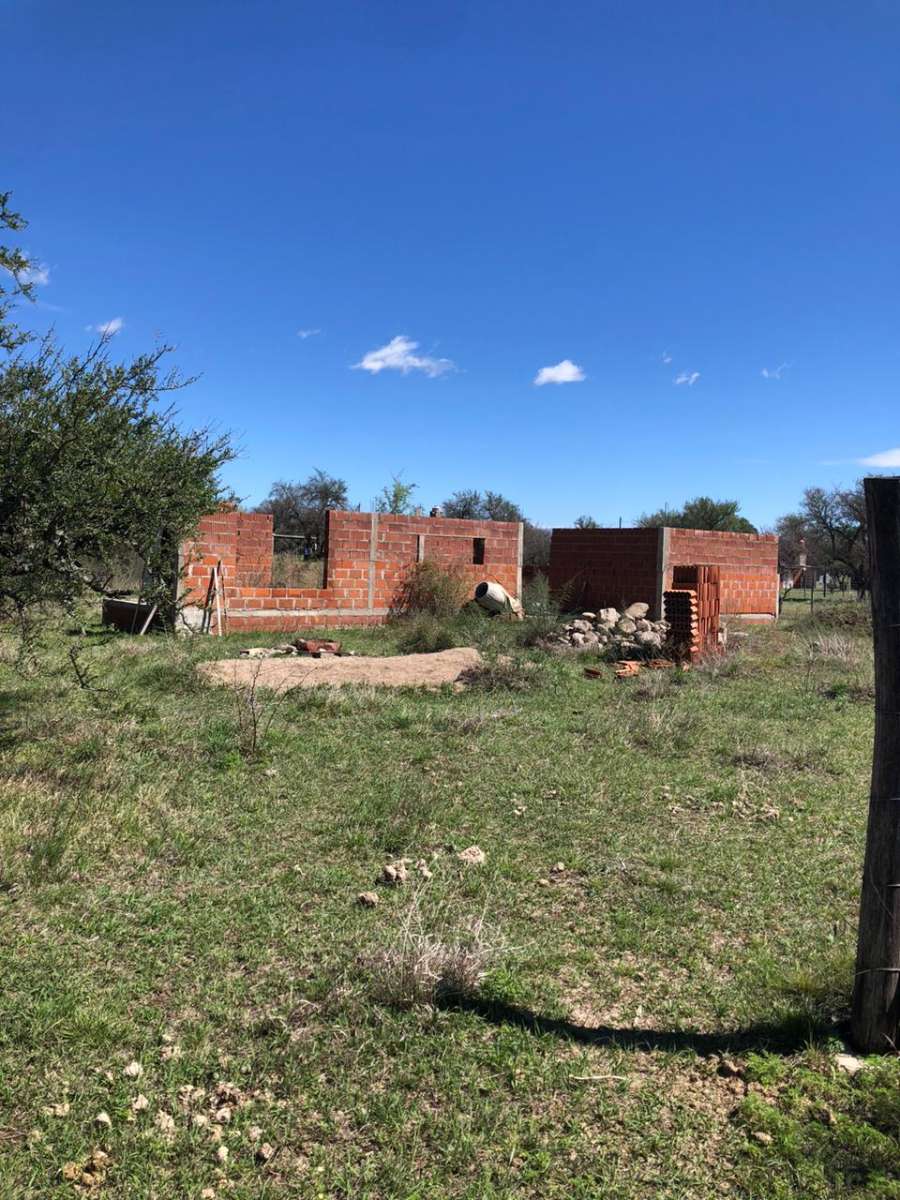 Casa En Venta En Santa Rosa De Calamuchita, Crdoba, 2 Dormitorios Y 2 Baos - Casa en Venta en Santa Rosa de Calamuchita con 2 dorm., 3 amb., 100 m2 cubiertos y 1.100 m2 totales - imagen 6