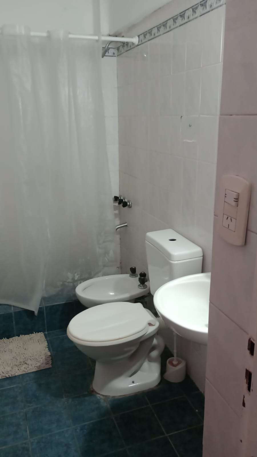 Departamento En Venta En Bernal, Buenos Aires, 3 Ambientes En Pb - Departamento en Venta en Bernal con 2 dorm., 3 amb. y 50 m2 cubiertos - imagen 3
