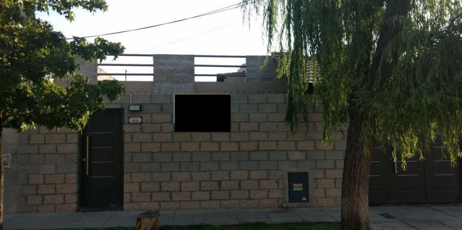 Casa en Venta en Villa Luzuriaga con 4 dorm., 4 amb., 200 m2 cubiertos y 230 m2 totales - imagen 10