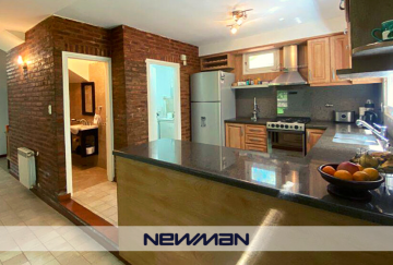 Casa en Venta en Carilo con 4 o más dorm - Imagen 4