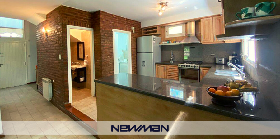 Casa en Venta en Carilo con 4 dorm. - imagen 4