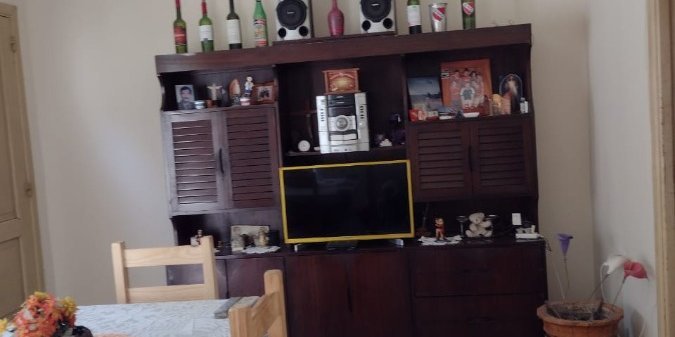 Casa Chalet - Casa en Venta en La Plata con 2 dorm., 90 m2 cubiertos y 290 m2 totales - imagen 1