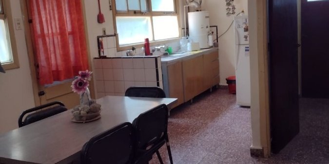 Casa Chalet - Casa en Venta en La Plata con 2 dorm., 90 m2 cubiertos y 290 m2 totales - imagen 8