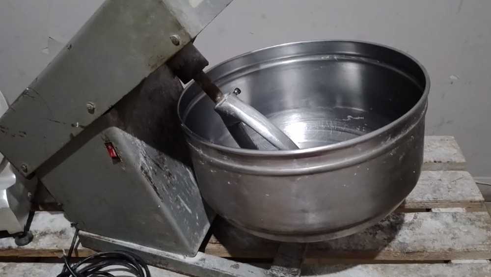 venta de fabrica y local de comidas regionales - Imagen 5