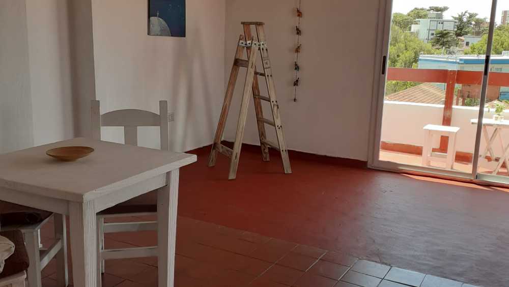 Departamento en Villa Gesell: en Venta · dueño directo · 2 dorm · 2 ambientes · 89 m² de lote - Imagen 2