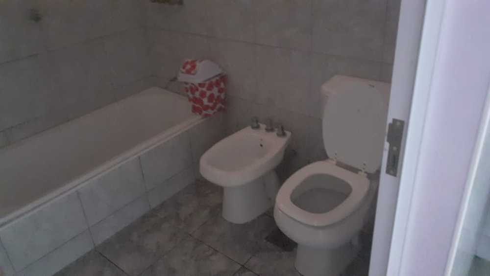 Casa construida hace 3 años - Imagen 5