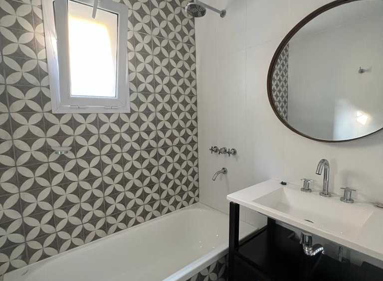 En Salta, Terreno en Venta · 300 m² de lote · dueño directo · 2 dorm · cochera - Imagen 4