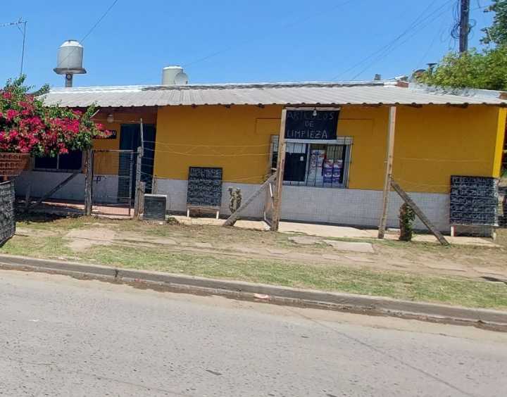Vendo Casa Barrio Grande - Casa en Venta en Esteban Echeverria con 4 dorm., 5 amb., 86 m2 cubiertos y 293 m2 totales - imagen 5