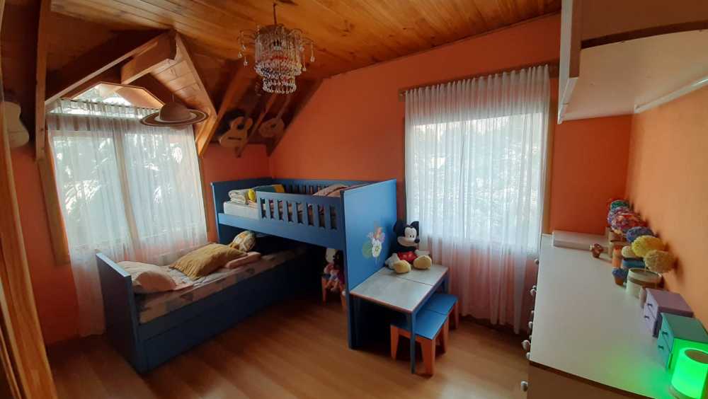 Casa en Venta en San Martín de los Andes con · dueño directo · 2 dorm · cochera · 1,15 m² de lote - Imagen 3