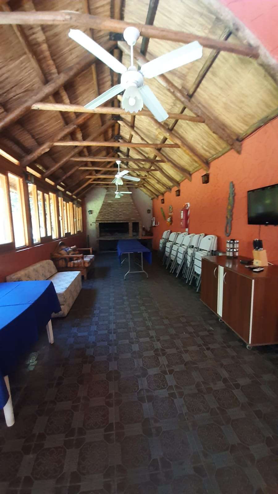 En Mendoza, Terreno en Temporario · dueño directo · 4 o más dorm · 6 ambientes · 2 cocheras - Imagen 4