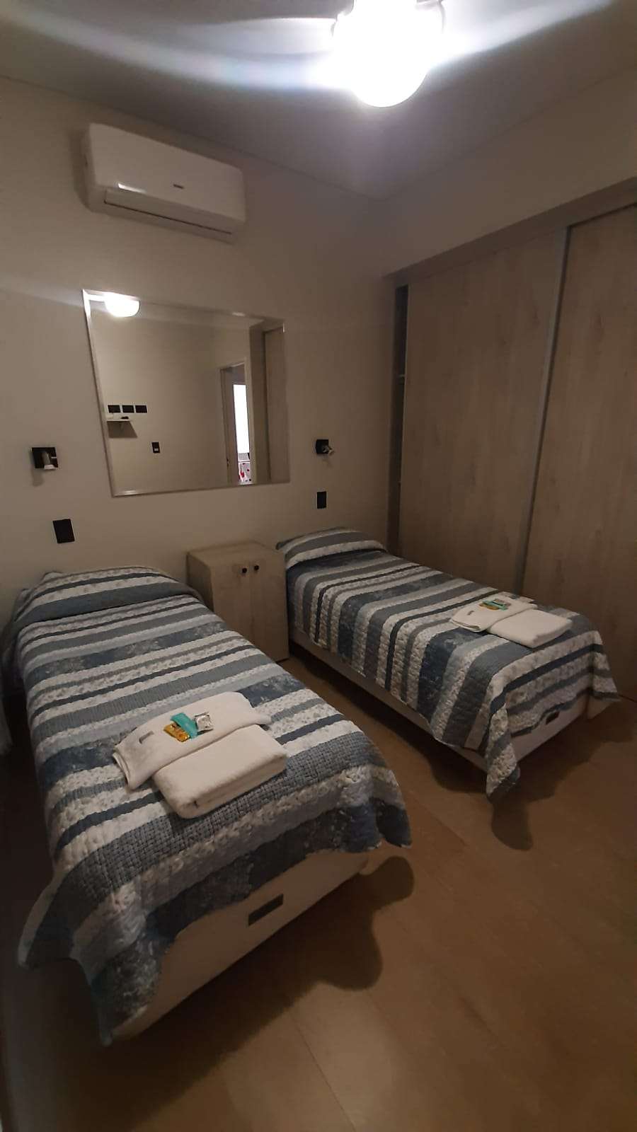 Comprar Terreno en Mendoza · barrio con seguridad · dueño directo · 2 dorm · cochera - Imagen 3