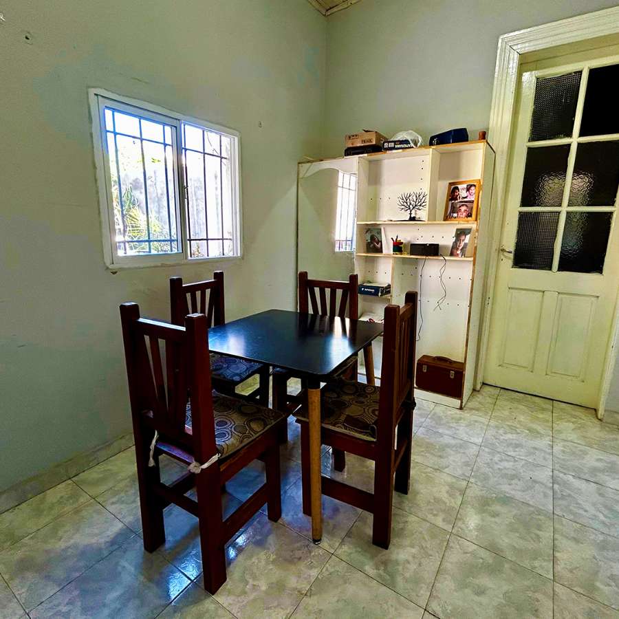 Casa en venta en Suipacha al 1800 - Imagen 4