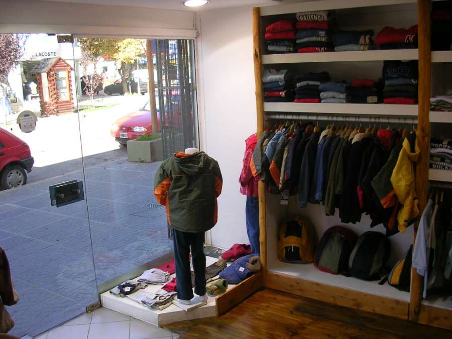 Alquilo Local Comercial - Local en Alquiler en Bariloche con 75 m2 cubiertos - imagen 4