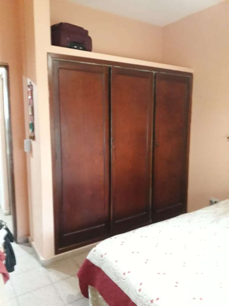 Gran Oportunidad De Invercion Casa Y 2 Locales Centricos - Casa en Venta en Salsipuedes con 2 dorm., 4 amb., 185 m2 cubiertos y 231 m2 totales - imagen 3