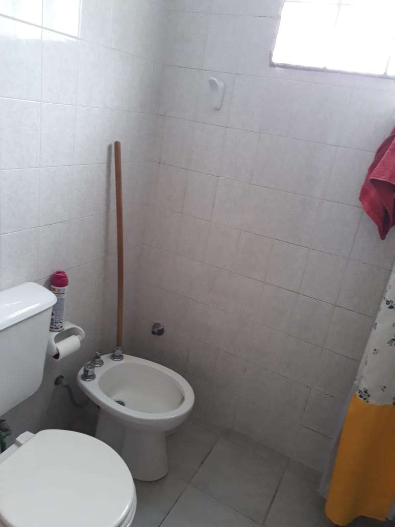 Gran Oportunidad De Invercion Casa Y 2 Locales Centricos - Casa en Venta en Salsipuedes con 2 dorm., 4 amb., 185 m2 cubiertos y 231 m2 totales - imagen 5