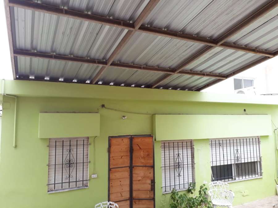 Gran Oportunidad De Invercion Casa Y 2 Locales Centricos - Casa en Venta en Salsipuedes con 2 dorm., 4 amb., 185 m2 cubiertos y 231 m2 totales - imagen 13