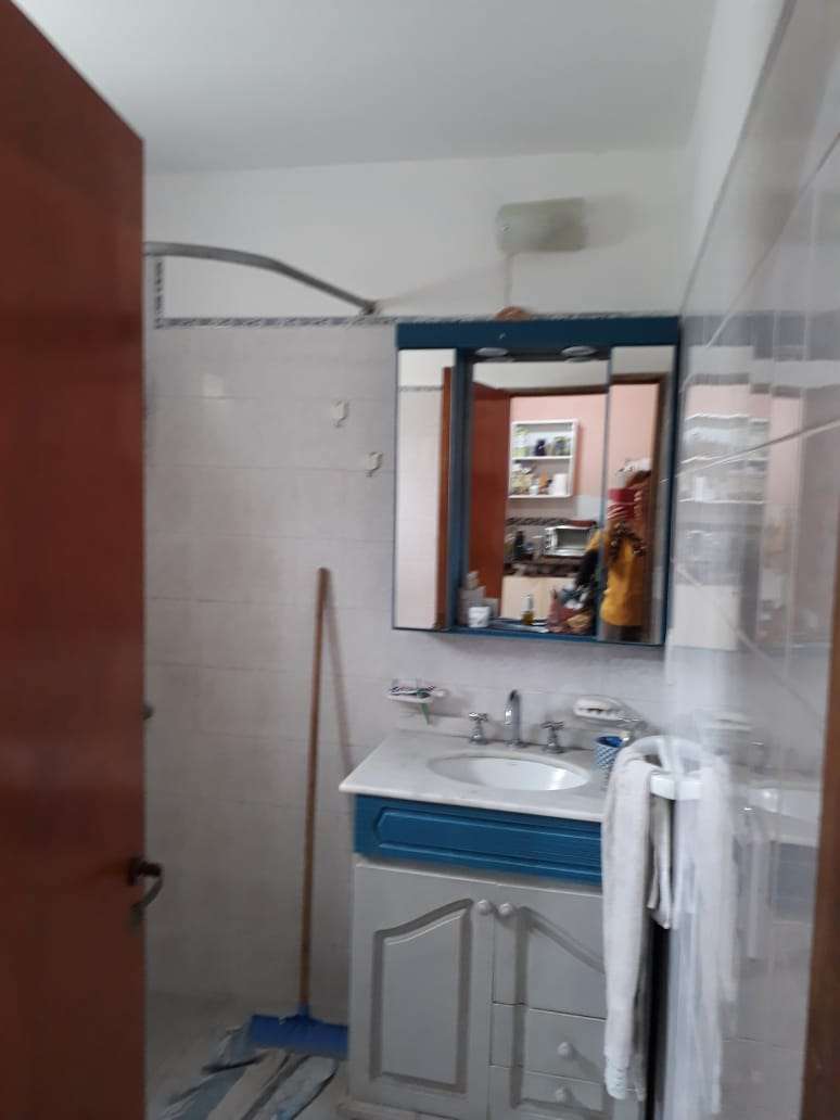 Gran Oportunidad De Invercion Casa Y 2 Locales Centricos - Casa en Venta en Salsipuedes con 2 dorm., 4 amb., 185 m2 cubiertos y 231 m2 totales - imagen 14