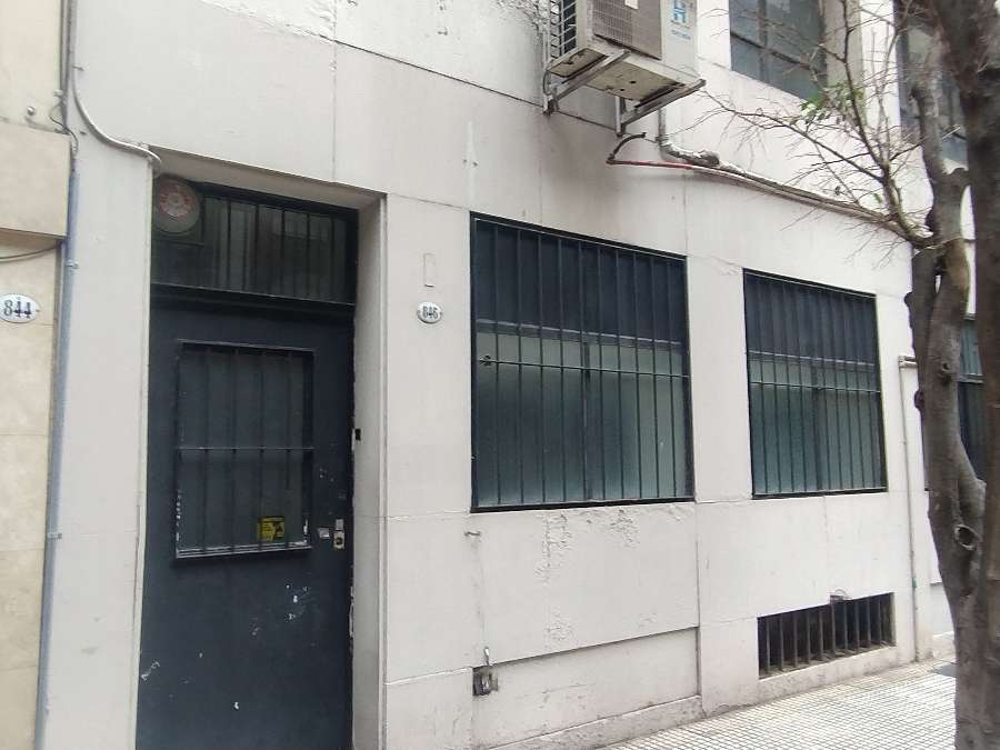 AV SANTA FE 850, Retiro