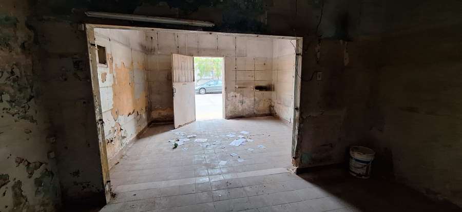 Casa a Refaccionar o Demoler - ¡Oportunidad Retasada! - Imagen 2