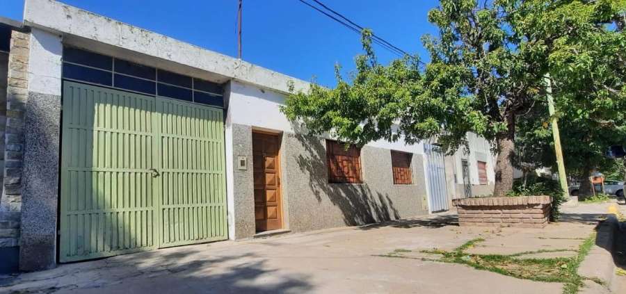Casa en Venta en Santa Fe con 2 dorm y 3 ambientes - Imagen 1
