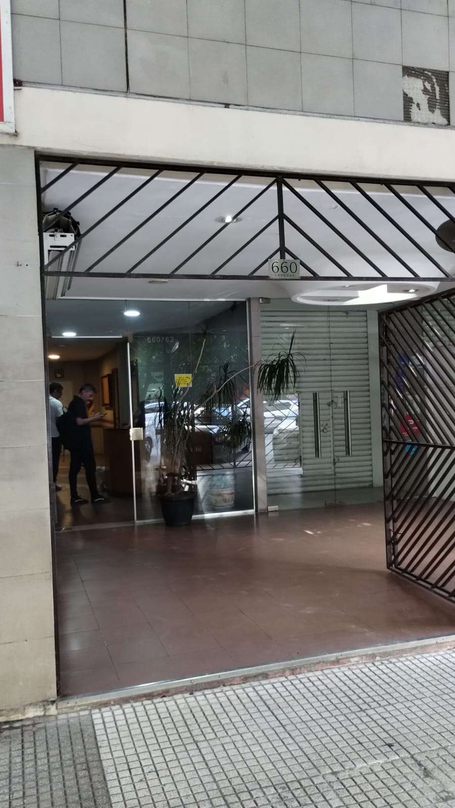 Excelentes Oficinas: Ubicado sobre Uruguay 660, Tribunales, Capital Federal - Imagen 1