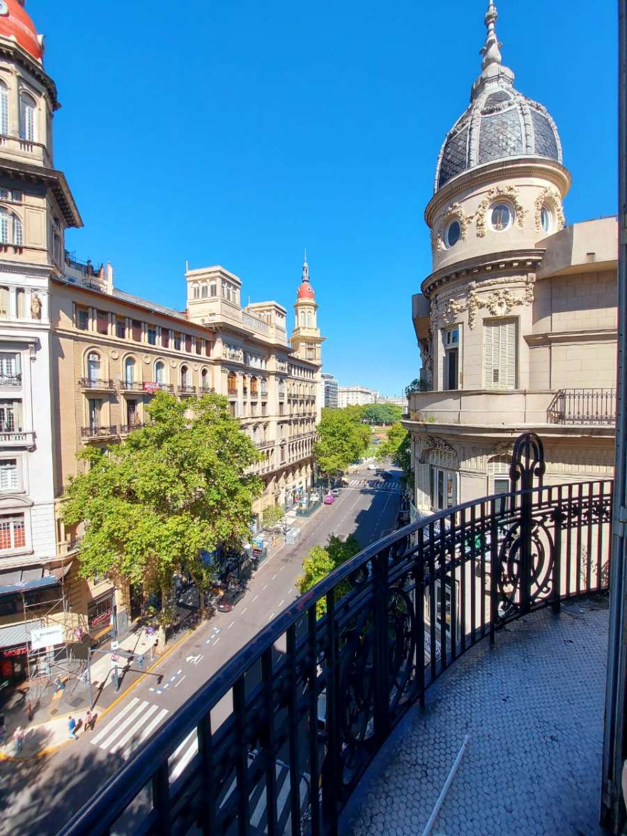 Venta - Semipiso con amplia terraza - ideal hostel - Monserrat - Imagen 3