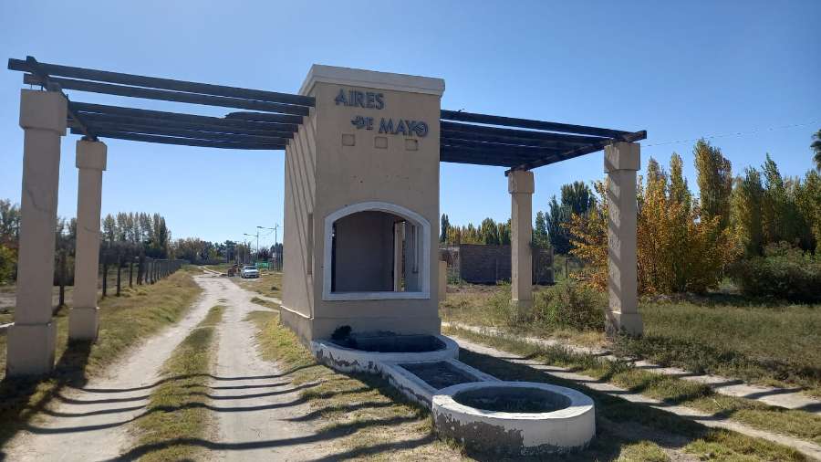 2 DE MAYO, Corralitos